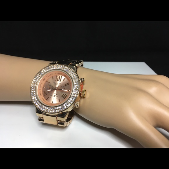 Watch - Picture 4 of 6